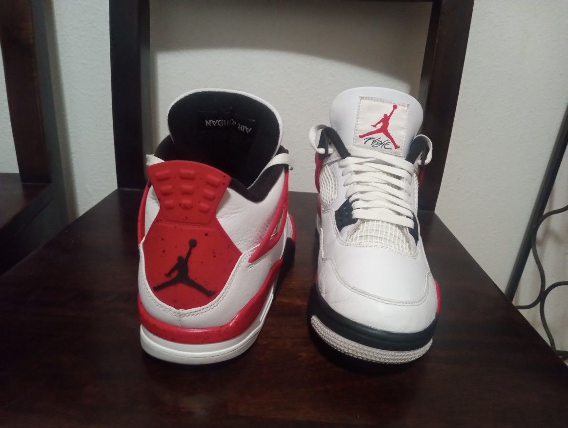 Jordan 4 Red Cement Size 9.5 Mens. $150