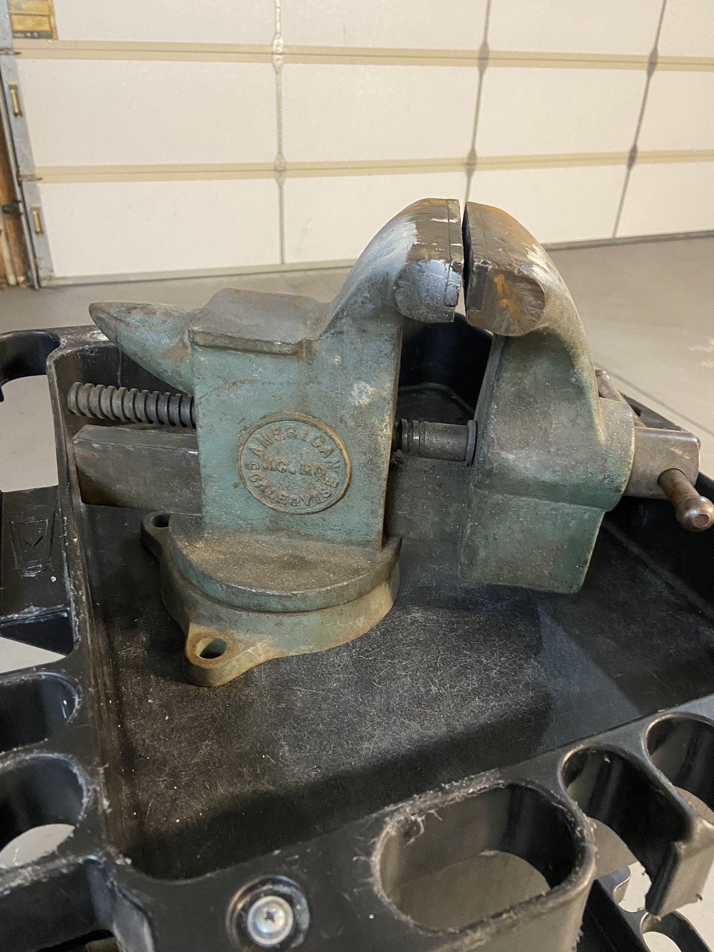 Vintage Vise 