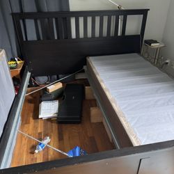 King bed frame w/ box springs 