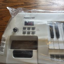 PylePro PKBRD37WT Portable 37Keys Electronic Keyboard