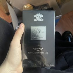 Creed Aventus 