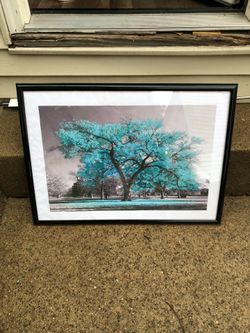 Beautiful Tree Hanging 30 Inches Across