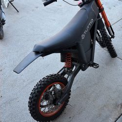 E Bike Tuttio Bike Like Band New 