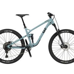 GT Sensor Sport Alloy Mountain Bike 