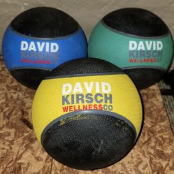 WEIGHTED EXCERCISE BALLS (MEDICINE BALLS)