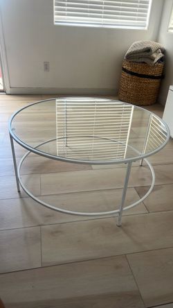 Round glass center table