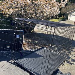 XL Large Dog Kennel Crate Collapsible Like In Good Condition 42" L by 28" W by 33" H