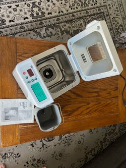 Westinghouse Bread Maker. Automatic bread maker