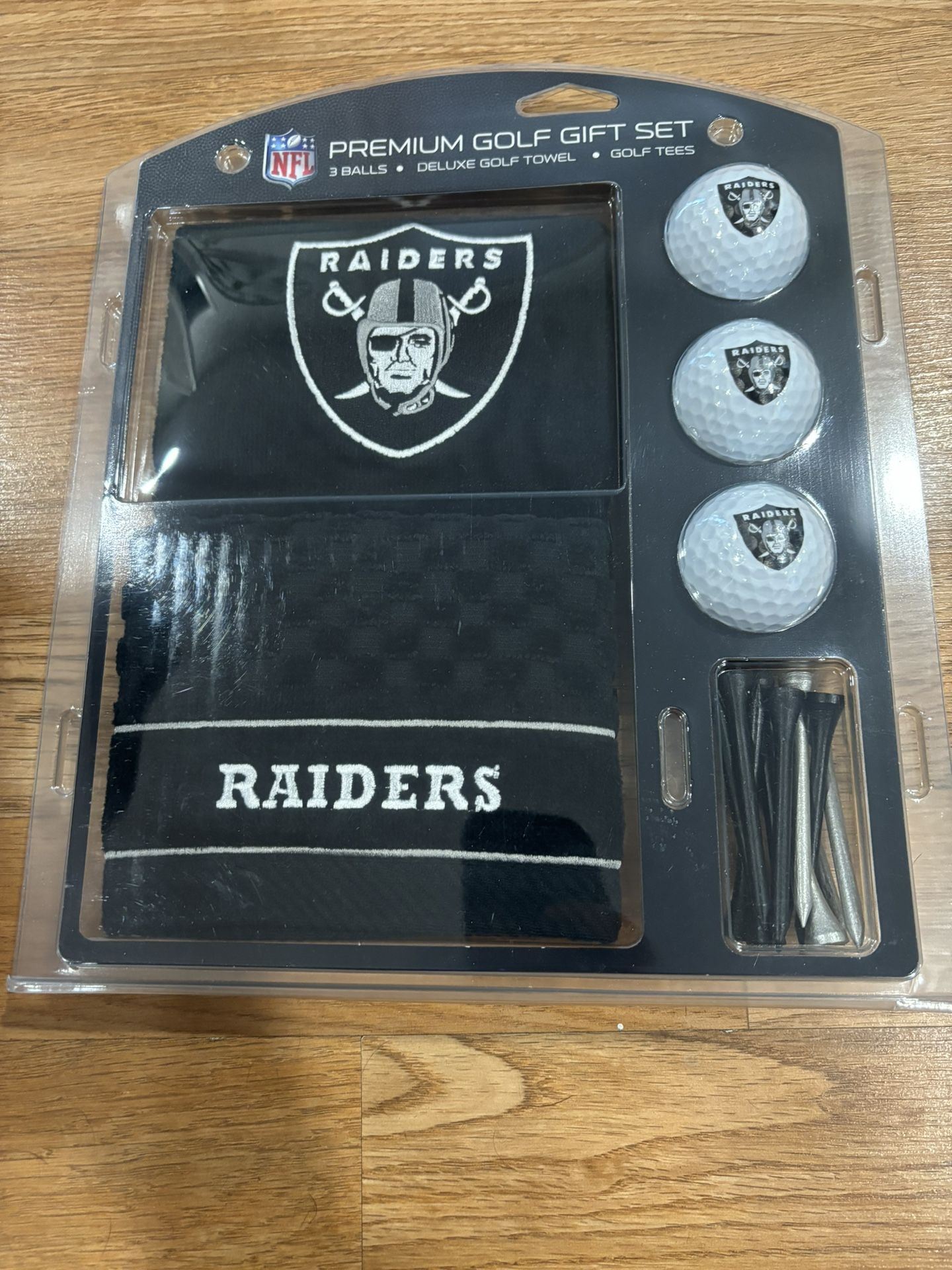 Premium Raiders Golf Set