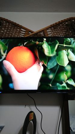 32 inch Sharp Led T.V. with remote