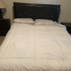 Queen Bedroom Set