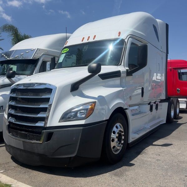 2018 Freightliner Cascadia CA