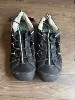 Women sneakers 9w