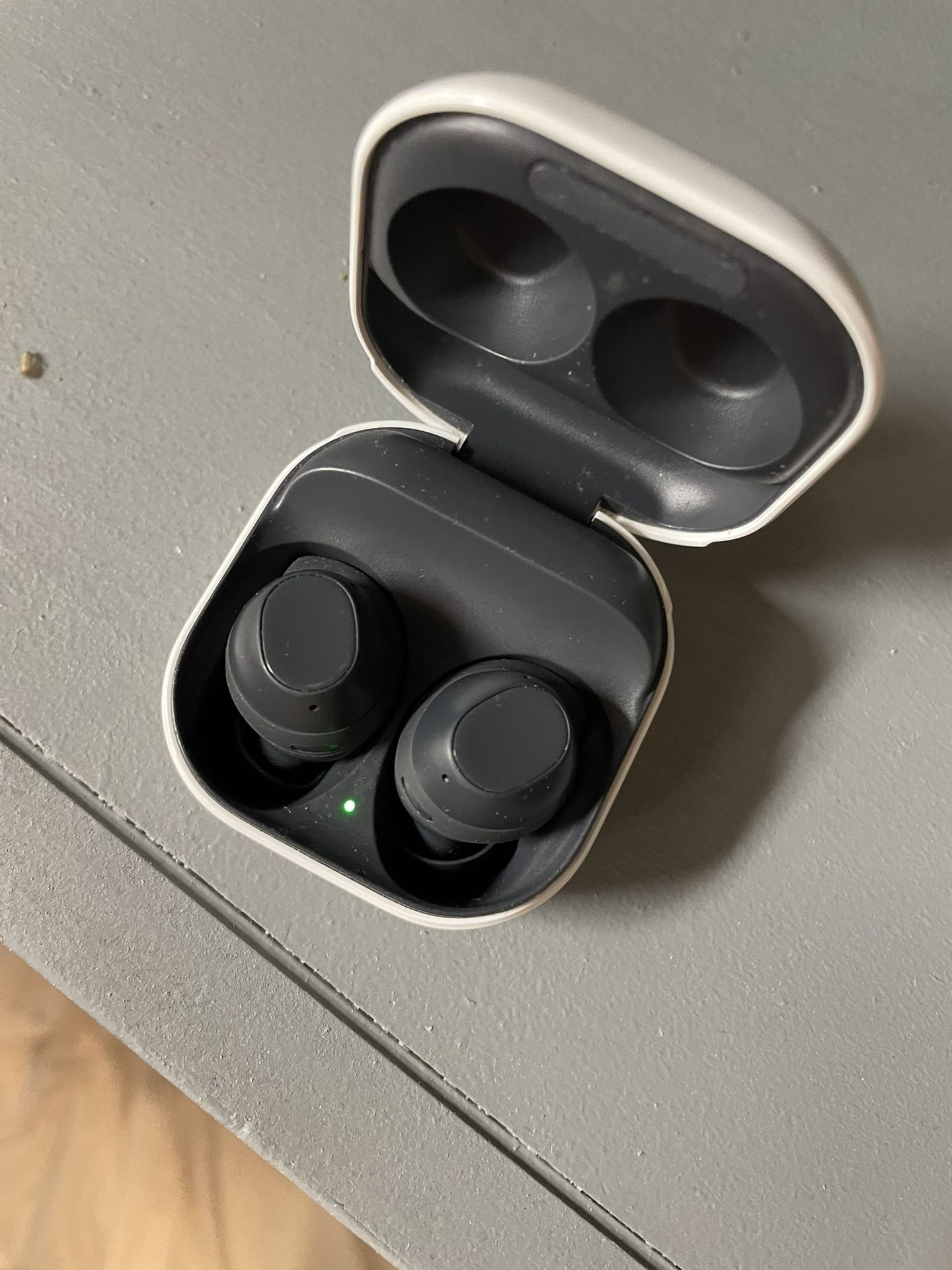 Samsung Galaxy Buds FE True Wireless Bluetooth Earbuds SM-R400NZAAXAR - Graphite