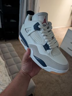 Jordan 4 sb size 10