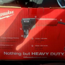 Milwaukee 10 Gauge Nibbler