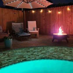 10FT Solar 40 LED Offset Cantilever Patio Umbrella -NEW IN BOX