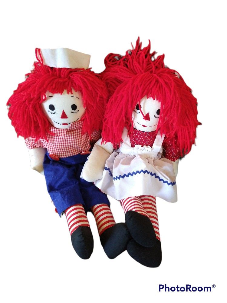 raggedy ann and andy dolls set

Great shape!! Almost like new I would describe it. 24" approximately height. 

(Creepy spooky Anabelle Halloween)