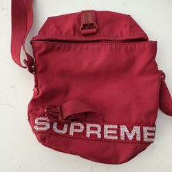 Supreme Shoulder Bag