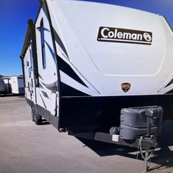 2021 COLEMAN LIGHT 3055BS