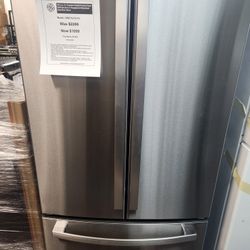 18.6 cu. ft. Counter Depth French Door Refrigerator in Fingerprint Resistant Stainless Stee