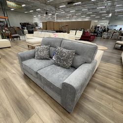 Display Sale Light Grey Loveseat With Accent Pillows 