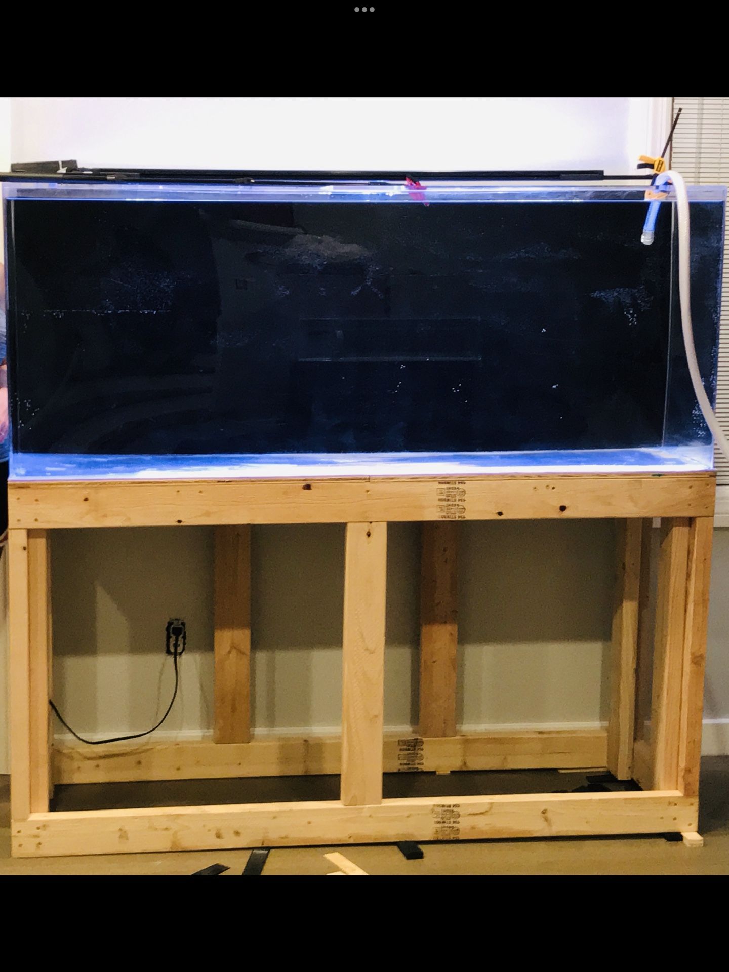 Acrylic Aquarium Fishtank, ~110 Gallon - with Stand - USED