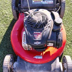 Yard Machine 21" 550EX Push Lawnmower 