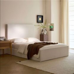 $199!!NEW Queen Upholstered Platform Bed – English Elm – Retail $444!