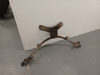 Mustang Suspension Support