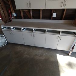 Cabinets With Drawers