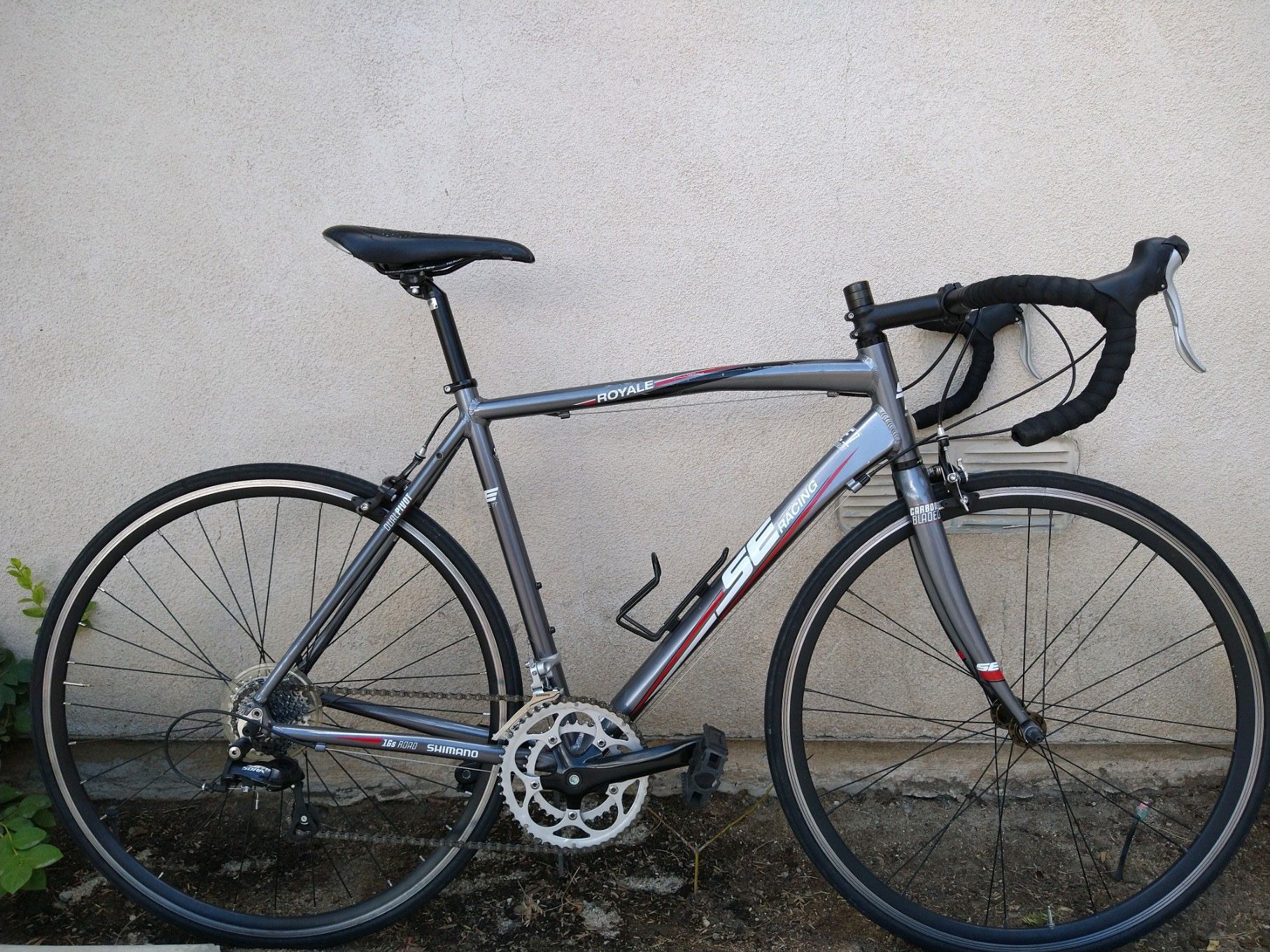 54 Inch SE Racing 18 Speed Road Bike