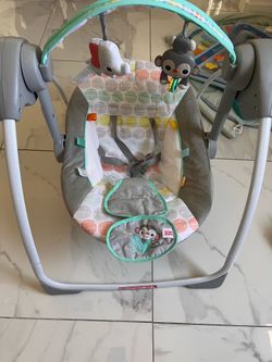 Baby swing