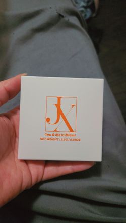 9 Shades Eyeshadow Palette 