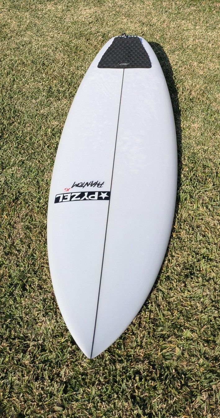Surfboard Pyzel Phantom XL 6'6"