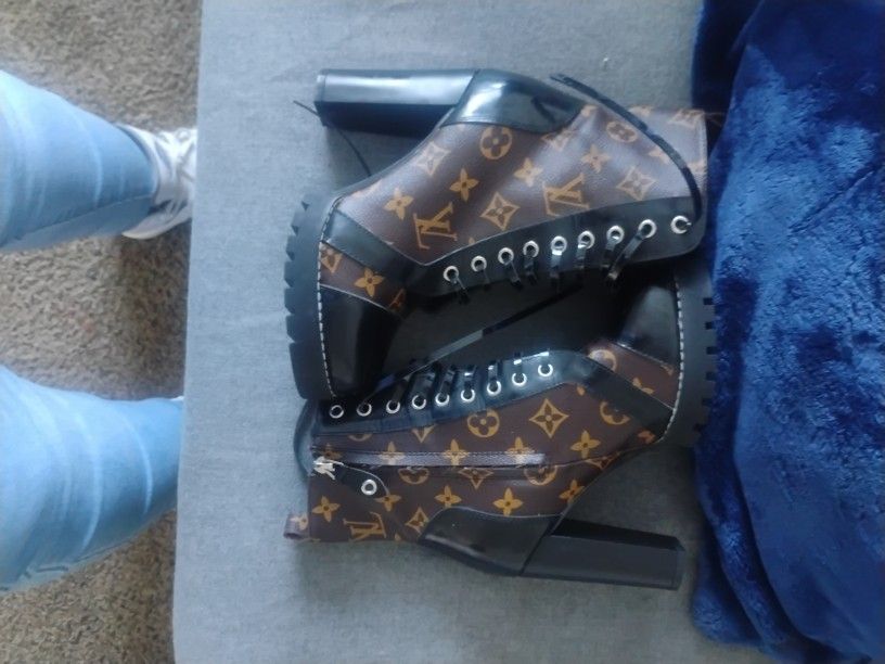 Louis Vuitton Ankle High Heel Boots