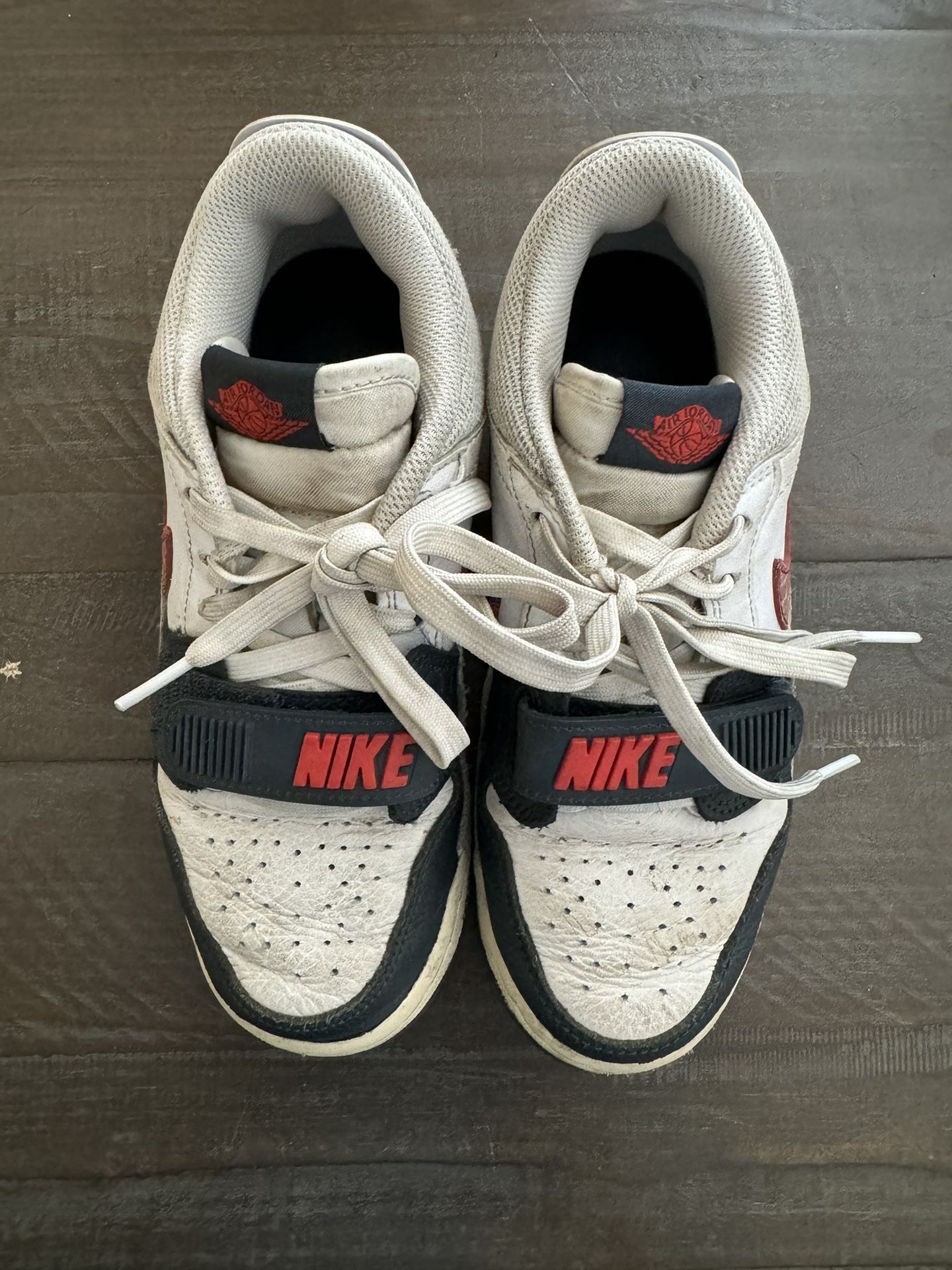Nike Air Jordan Youth Kids Size 4 Shoes Sneakers
