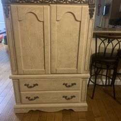 Armoire Dresser 