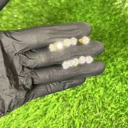 VVS MOISSANITE EARRINGS