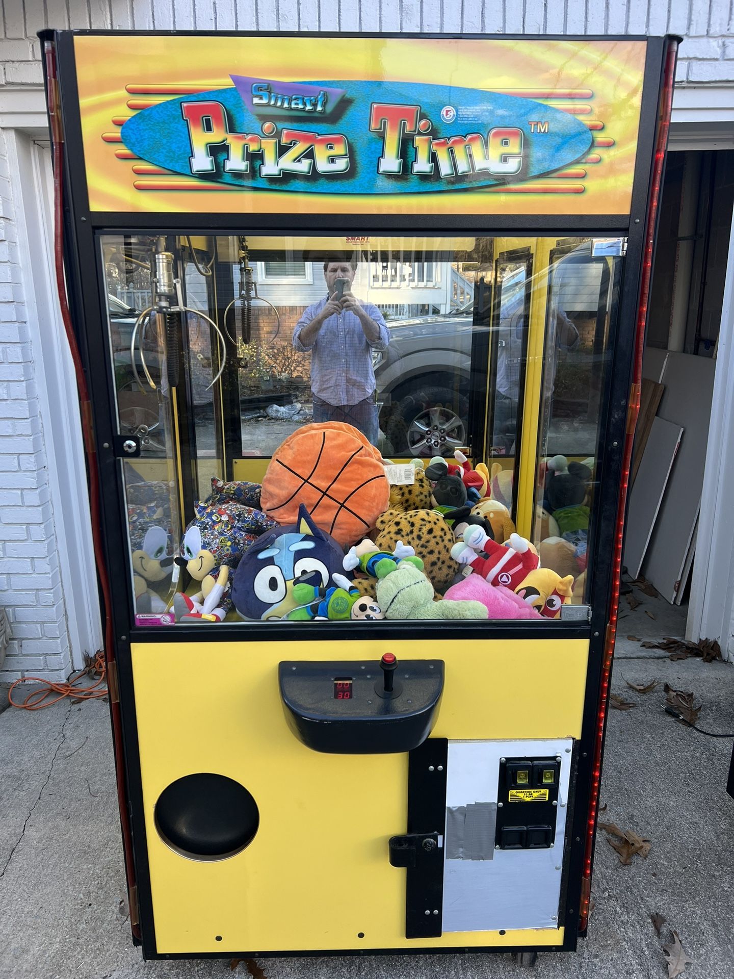 Full Size Claw Machine