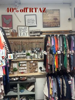 Discover Mercantile Vendor RTAZ Only 40% off all Merchandise
