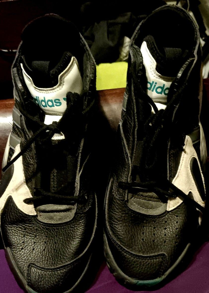 Adidas Sneakers 10 1/2