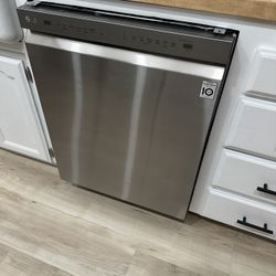 LG DISHWASHER $160 OBO