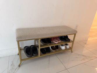 Show rack