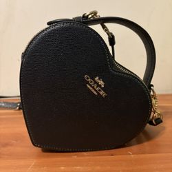 Coach Heart Purse Crossbody 