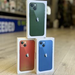 iPhone 13 (Take It Home In Payments/ llévalo a casa en pagos)