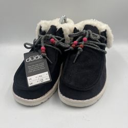 NEW Hey Dude Shoes  Women’s Size 10  Black Corduroy  Sherpa Lined Lace Up NWT 