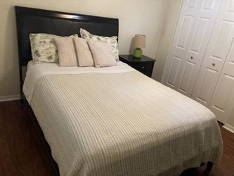 Queen, size bed, nightstand, dresser, mirror