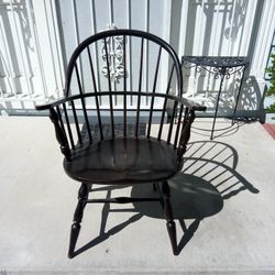 Walnut Windsor Chair 1900