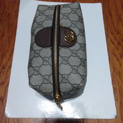 Gucci Accessory Bag Use Very Good Condition Like New